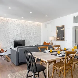 Trendy T.m By The River Apartment Lisbon