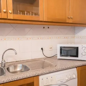 Beautiful Near The Center Of Apartment *