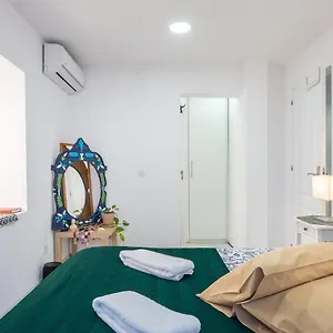 Apartment A Treat In Belem Lisbon