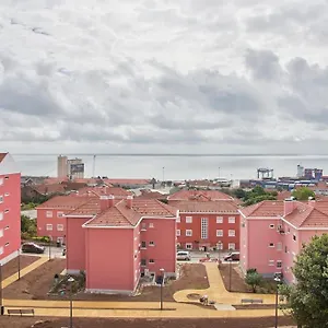 Beato Tagus River View Apartment Lisbon