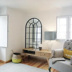 Apartment Alfama With River View