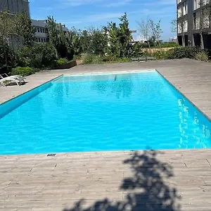 Orpheu Deluxe - Parque Nacoes Apartment