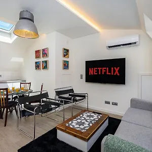 Intendente Modern Stays Location W/ac *