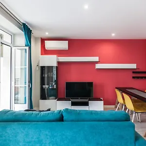 Flh Graca Colourful Lisbon
