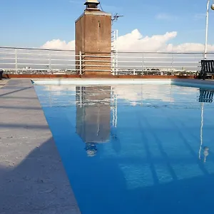 Apartment Apart Lisbon Pool Metro Garage