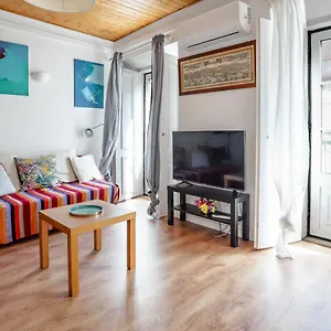 Center In Lively Bairro Alto! Apartment Lisbon