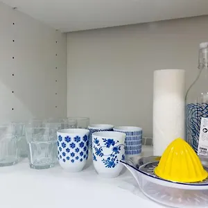 Bairro Alto Apartment *