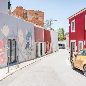 Alcantara Charm 3br Lisbon