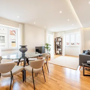 Guestready - Elegant Getaway In Estrela Apartment Lisbon