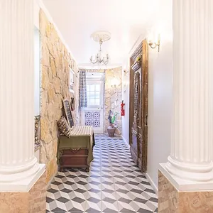 Apartment Fernando Lemos Estudio Lisbon