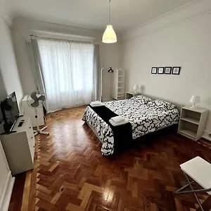 Solo Grande Con Balcon Homestay Lisbon