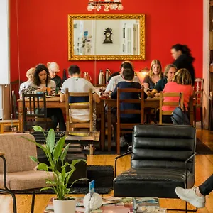 Living Lounge