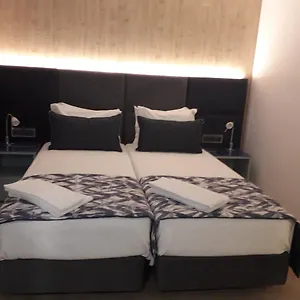 Residencial Caravela Hotel 2*