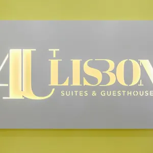 4u Airport Lisbon