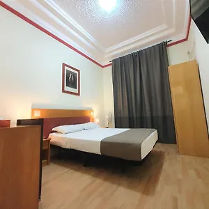 Midis - Local Accommodation Guest house Lisbon