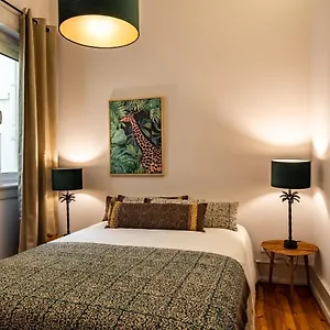 Apartment Akicity Sete Rios Iris *