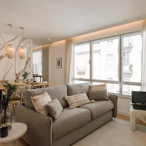 Tarquinia - 1 Bedroom And Parking In Alvalade Apartment *