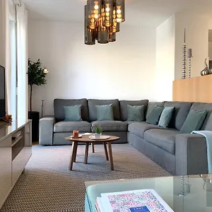 Mm1 Central Lisbon With Castle View And Free Parking! Lisbon