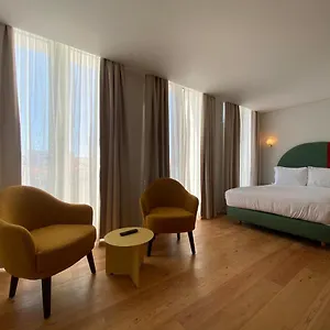 Serviced - Estrela Apartment *