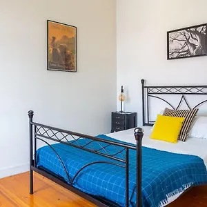 Bright 2 Bedroom 100m From Av. Liberdade Apartment *