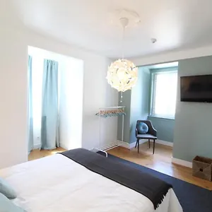Bright 1 Bd W Lovely Balcony In Lisbon