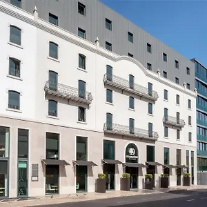 Hotel Doubletree By Hilton Fontana Park 4*