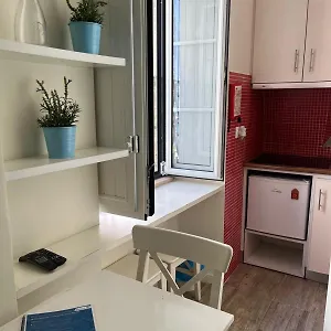 No Bairro Da Graca Em Lisbon